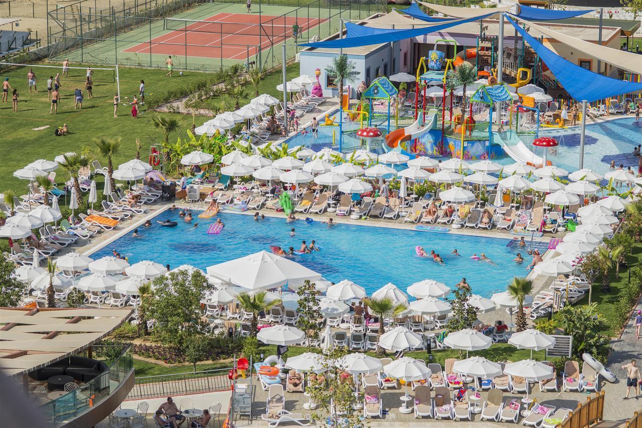 Dream World Aqua Hotel Side Ngoại thất bức ảnh