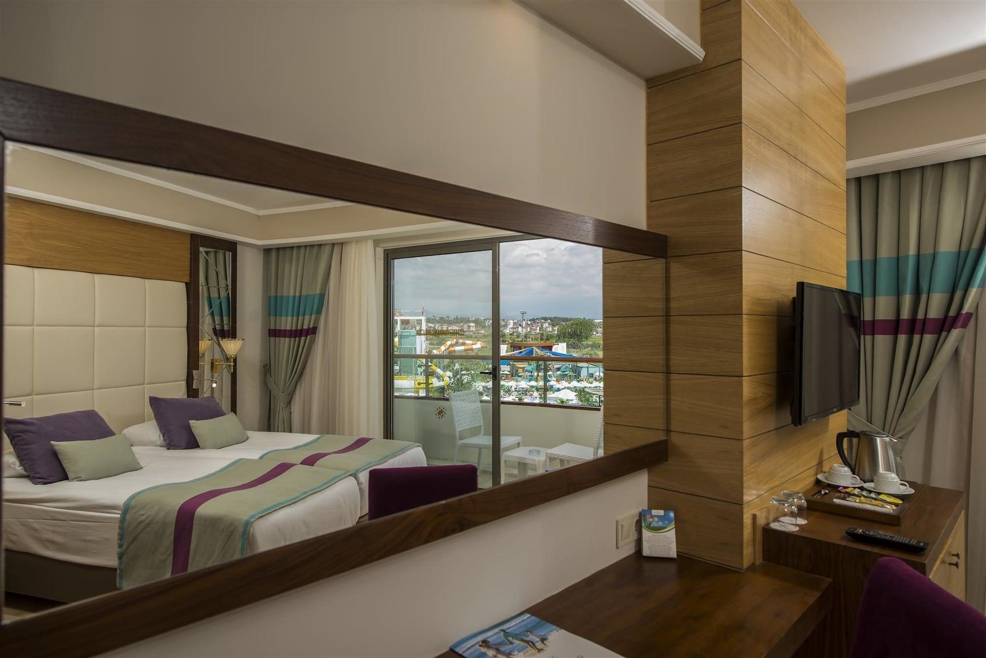Dream World Aqua Hotel Side Ngoại thất bức ảnh