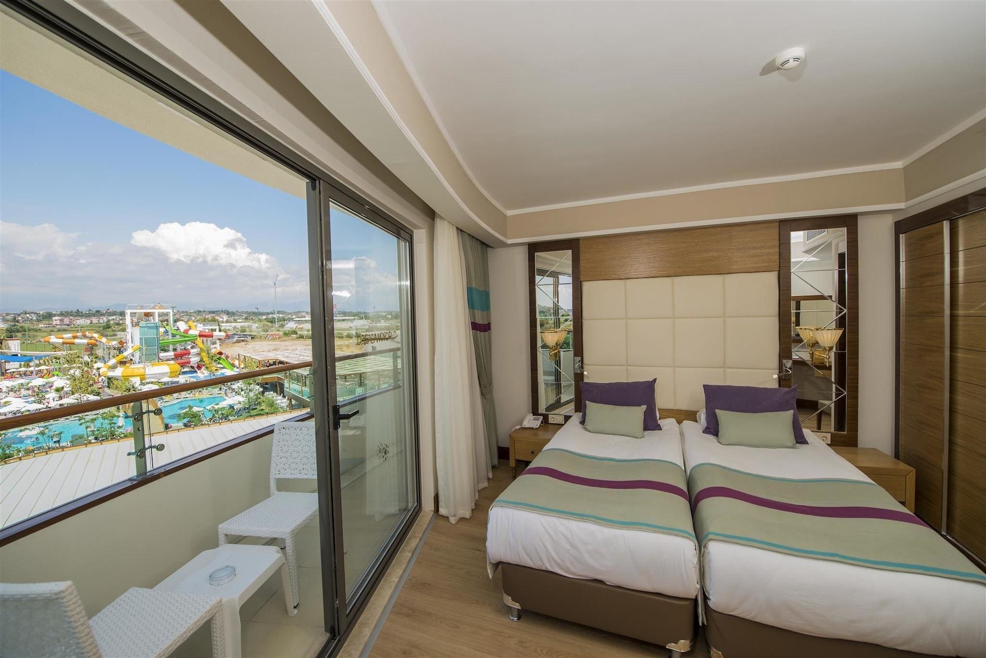 Dream World Aqua Hotel Side Ngoại thất bức ảnh