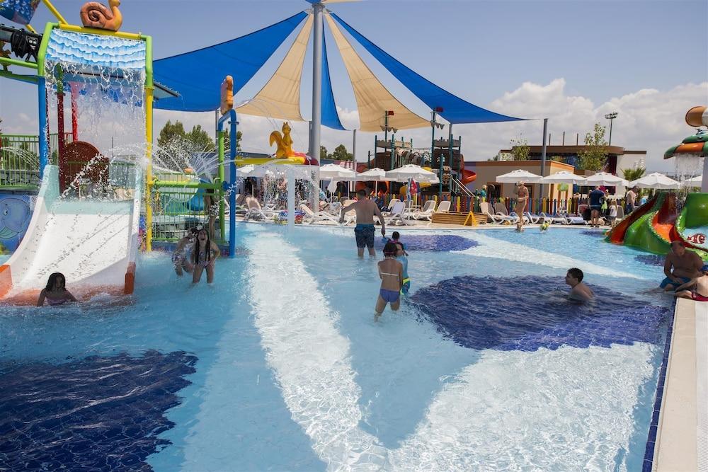 Dream World Aqua Hotel Side Ngoại thất bức ảnh