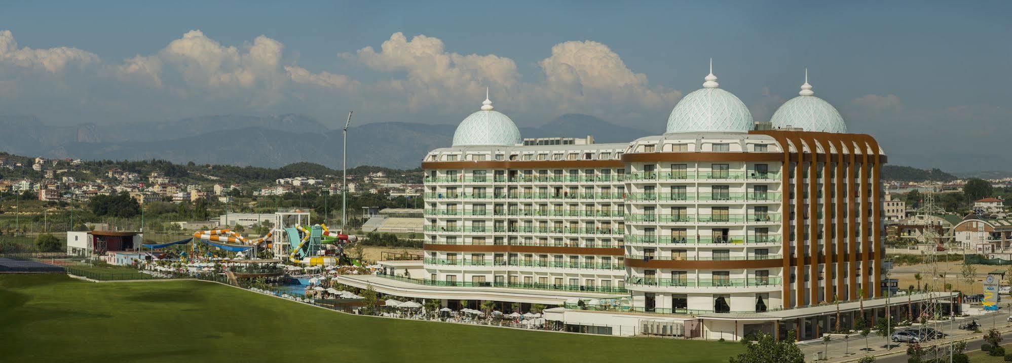 Dream World Aqua Hotel Side Ngoại thất bức ảnh